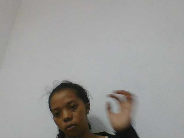 rosah1a live cam on BongaCams