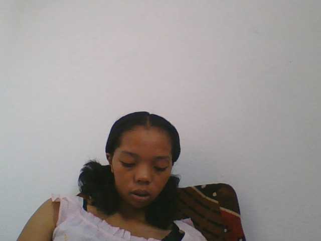 rosah1a live cam on BongaCams