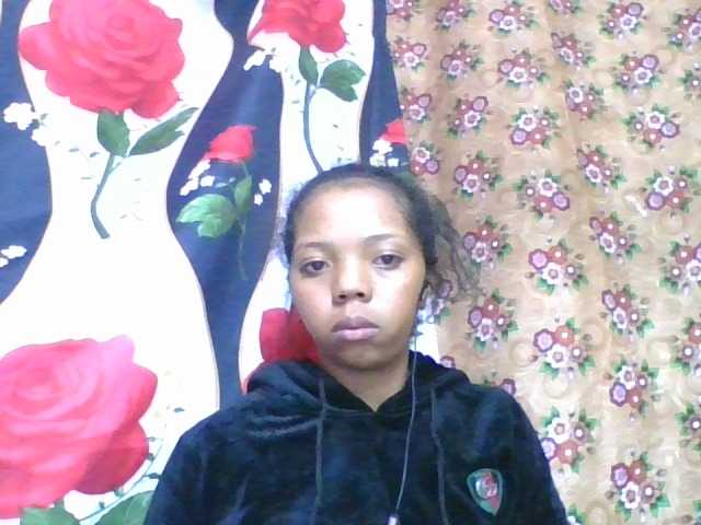 rosah1a live cam on BongaCams