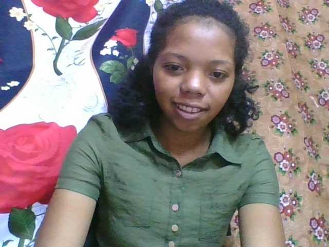 rosah1a live cam on BongaCams