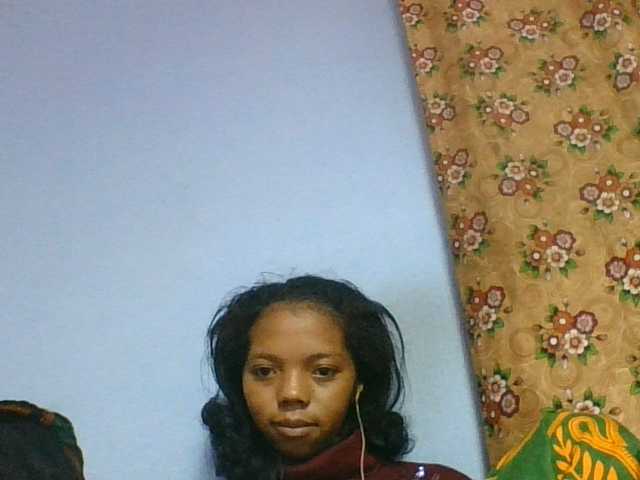 rosah1a live cam on BongaCams