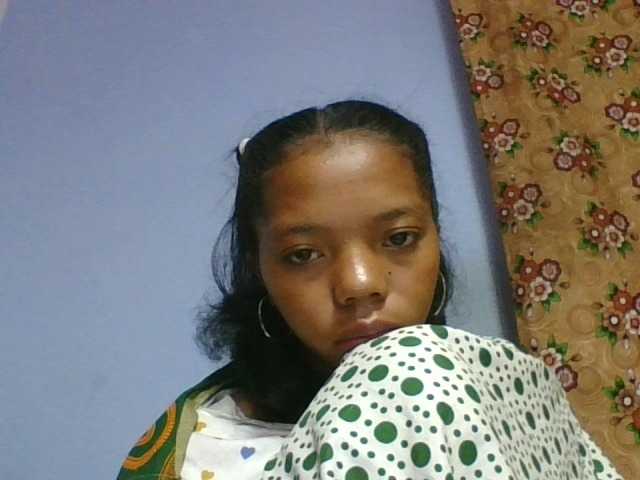 rosah1a live cam on BongaCams