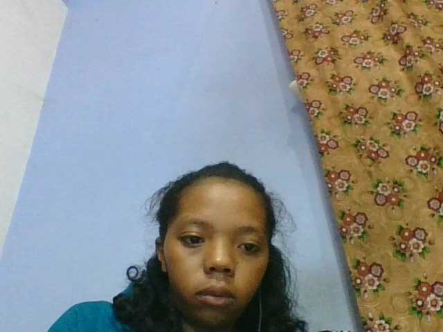 rosah1a live cam on BongaCams