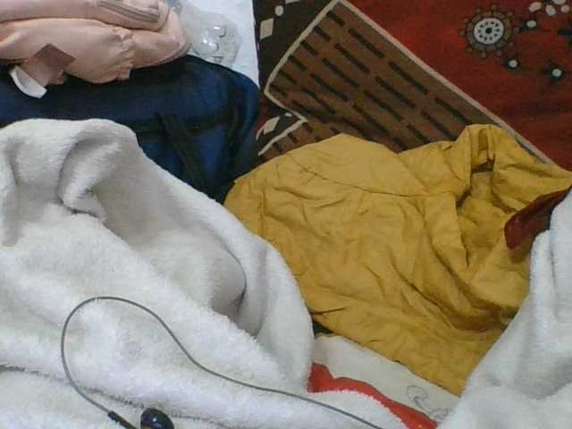 rosah1a live cam on BongaCams