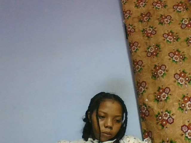 rosah1a live cam on BongaCams