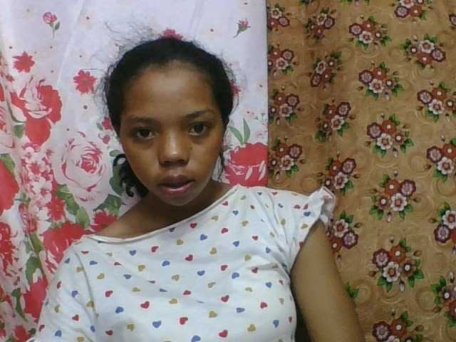 rosah1a live cam on BongaCams