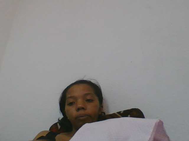 rosah1a live cam on BongaCams