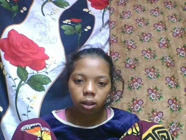 rosah1a live cam on BongaCams