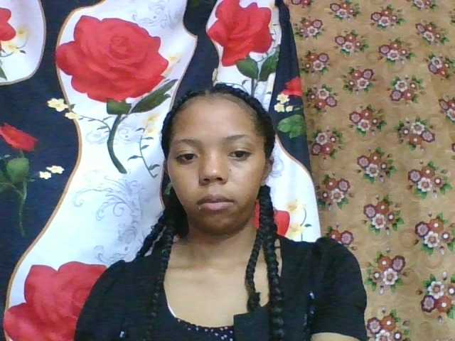 rosah1a live cam on BongaCams