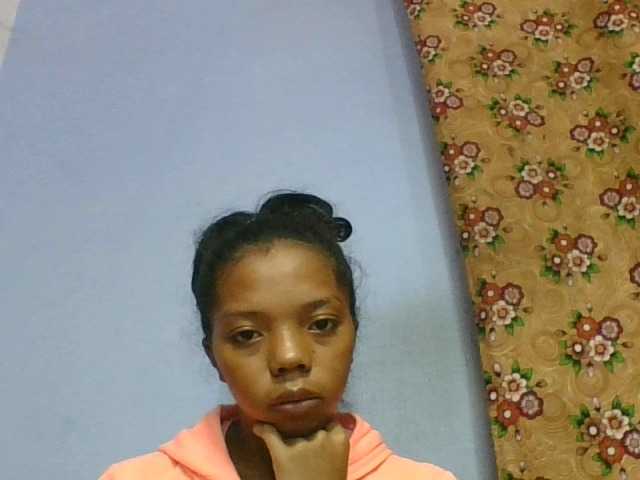 rosah1a live cam on BongaCams