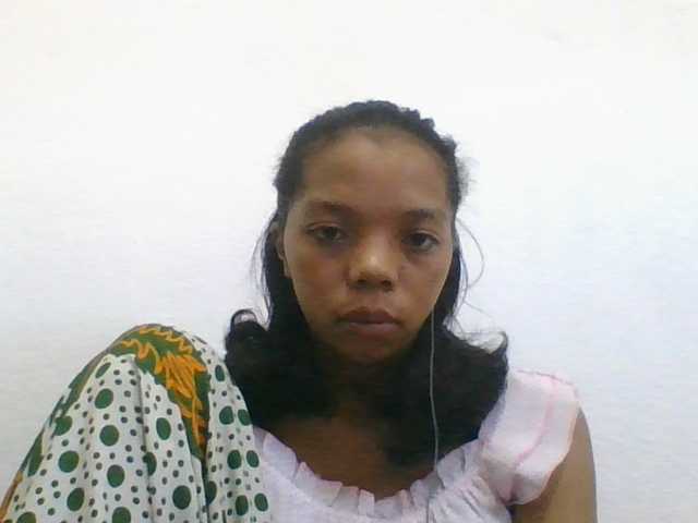 rosah1a live cam on BongaCams