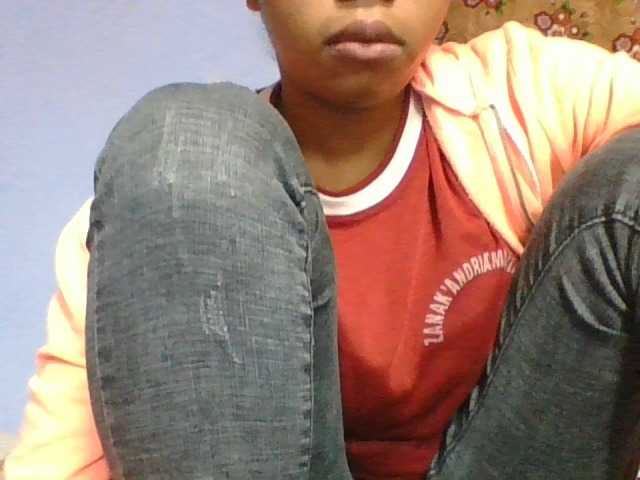 rosah1a live cam on BongaCams