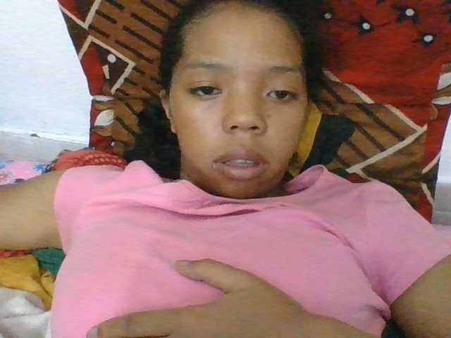 rosah1a live cam on BongaCams