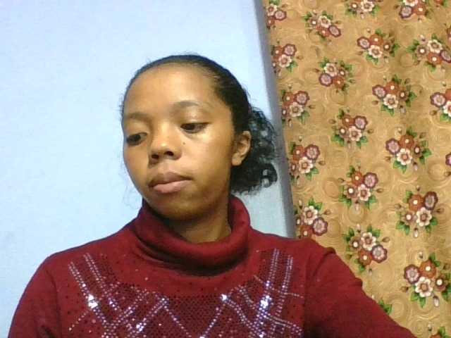 rosah1a live cam on BongaCams