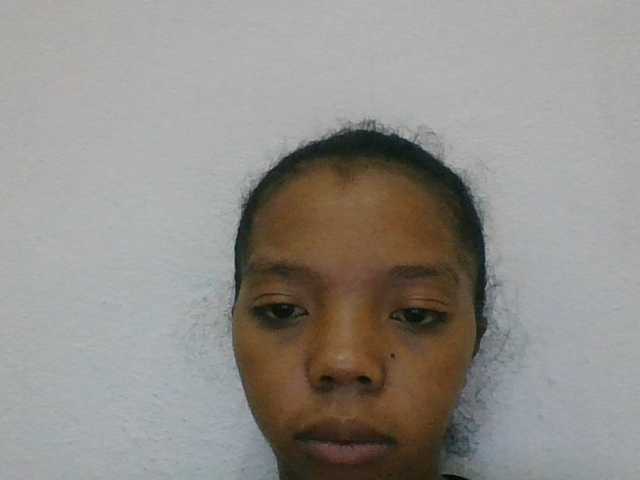 rosah1a live cam on BongaCams