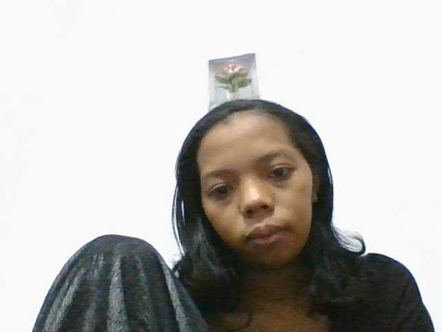 rosah1a live cam on BongaCams
