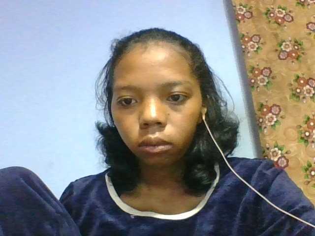 rosah1a live cam on BongaCams