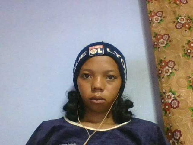 rosah1a live cam on BongaCams