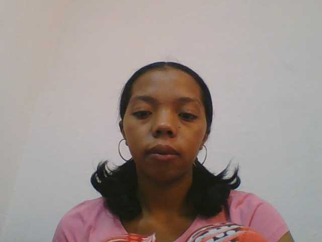 rosah1a live cam on BongaCams