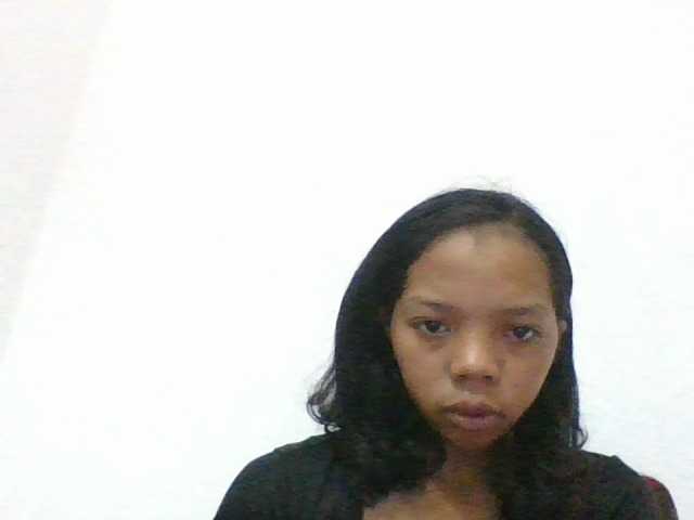 rosah1a live cam on BongaCams
