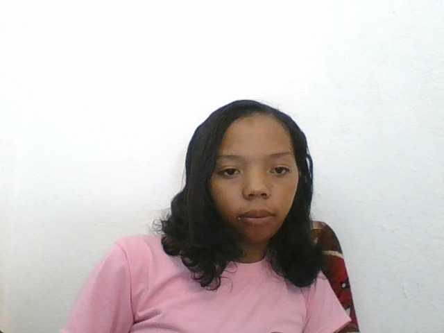 rosah1a live cam on BongaCams