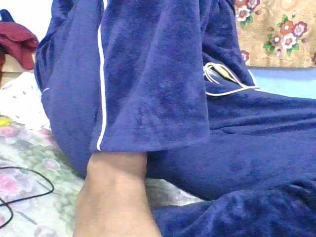 rosah1a live cam on BongaCams