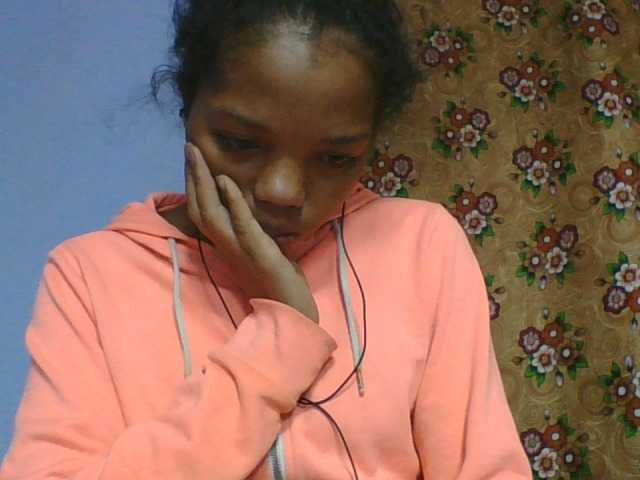rosah1a live cam on BongaCams