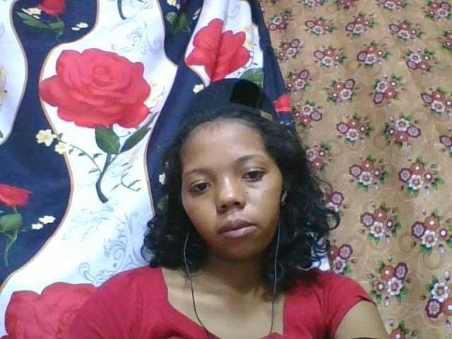 rosah1a live cam on BongaCams