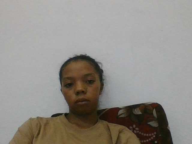 rosah1a live cam on BongaCams