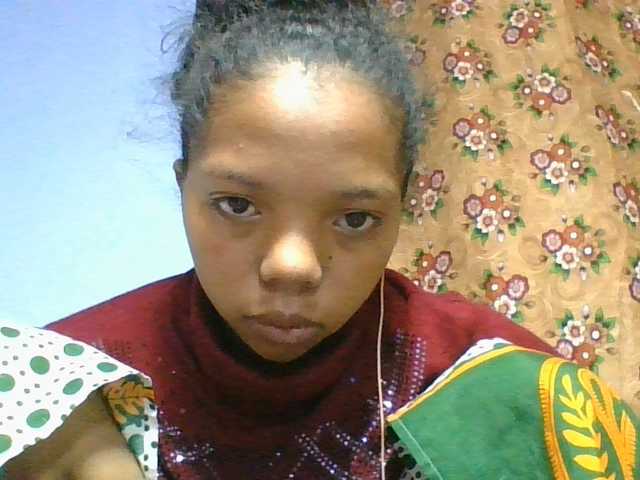 rosah1a live cam on BongaCams