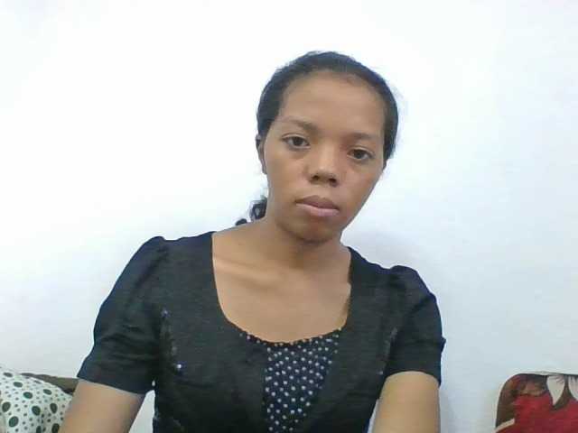 rosah1a live cam on BongaCams