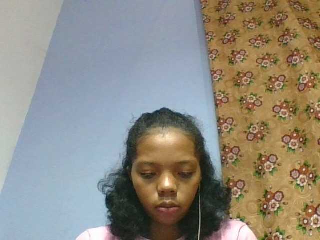 rosah1a live cam on BongaCams