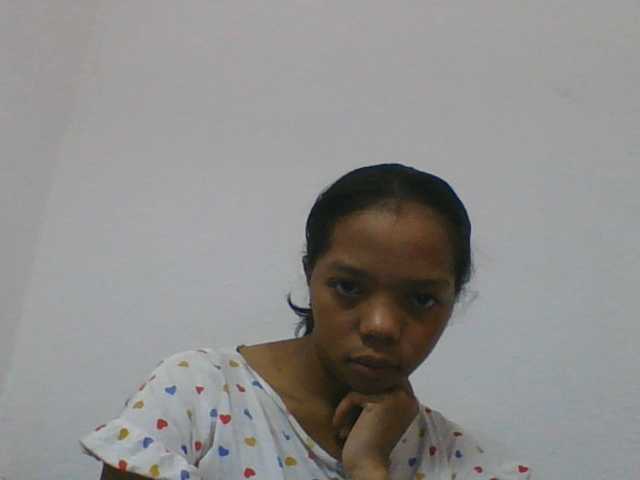 rosah1a live cam on BongaCams