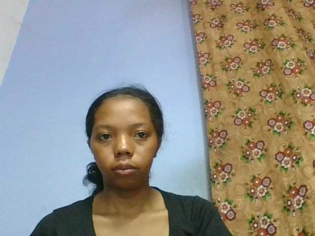 rosah1a live cam on BongaCams