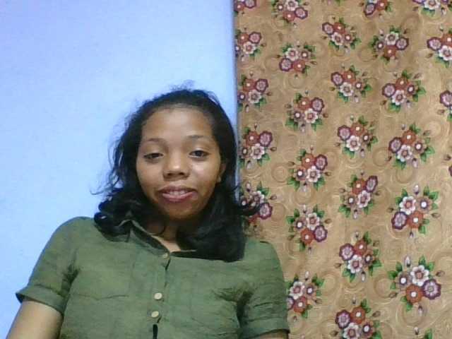 rosah1a live cam on BongaCams
