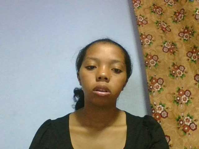 rosah1a live cam on BongaCams