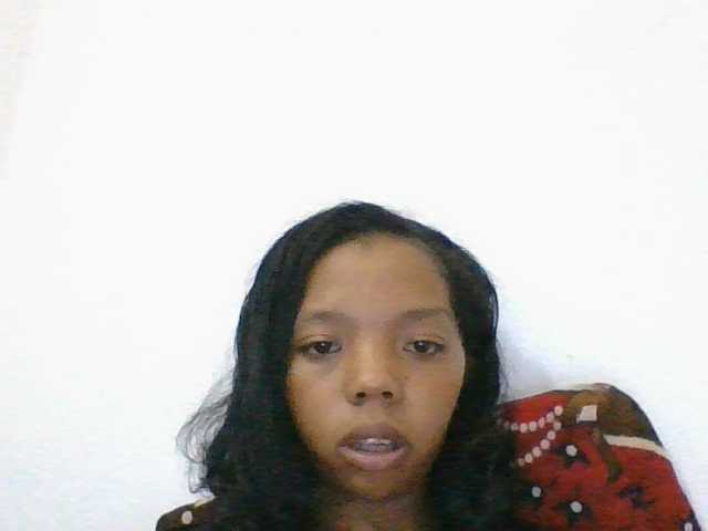 rosah1a live cam on BongaCams