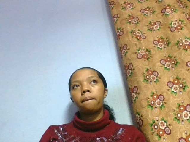 rosah1a live cam on BongaCams