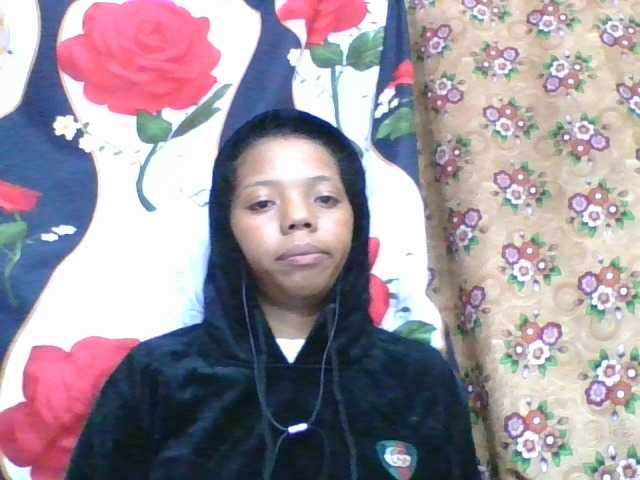 rosah1a live cam on BongaCams