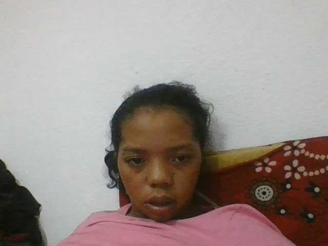 rosah1a live cam on BongaCams