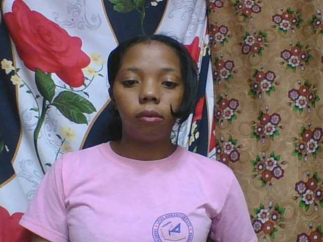 rosah1a live cam on BongaCams