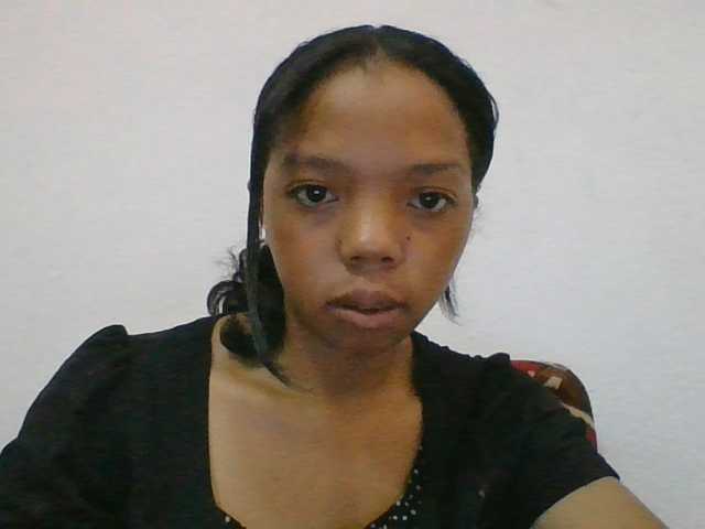 rosah1a live cam on BongaCams