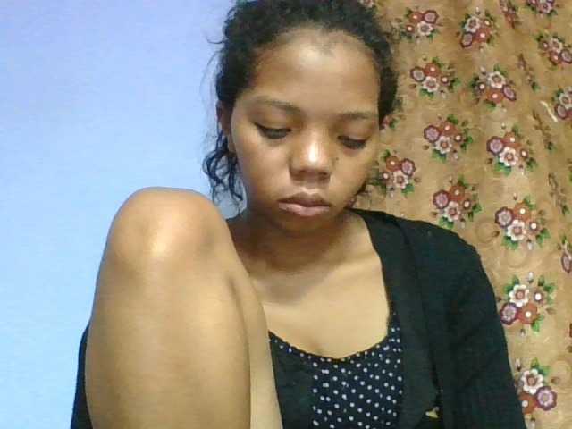 rosah1a live cam on BongaCams