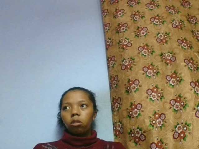 rosah1a live cam on BongaCams