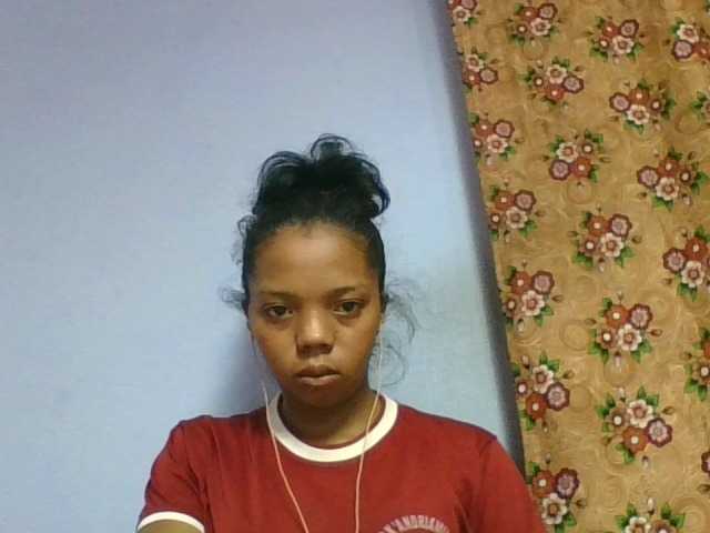 rosah1a live cam on BongaCams