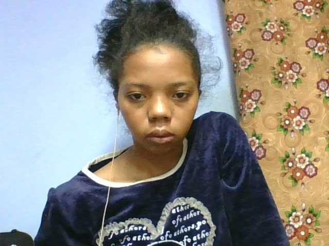rosah1a live cam on BongaCams