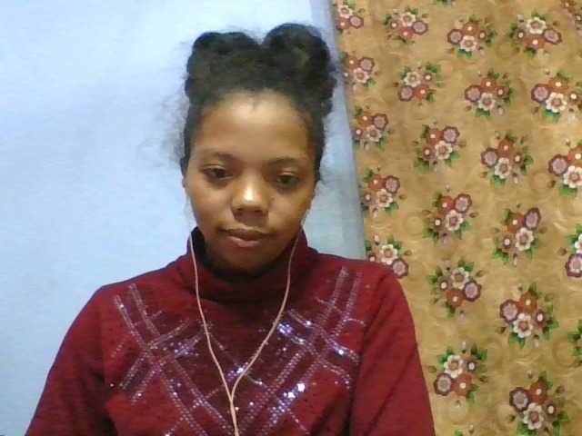 rosah1a live cam on BongaCams