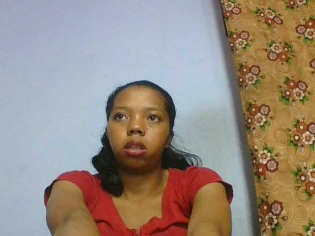 rosah1a live cam on BongaCams