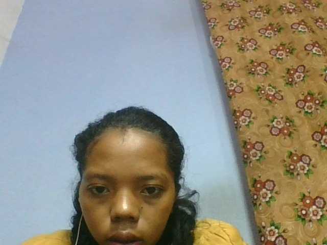 rosah1a live cam on BongaCams