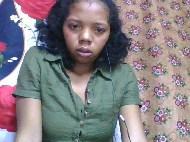 rosah1a live cam on BongaCams